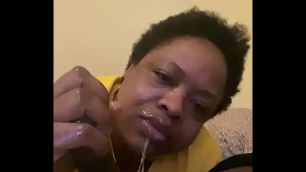 Hotte Mature ebony bbw gets throat fucked by Gansgta BBC klip klip