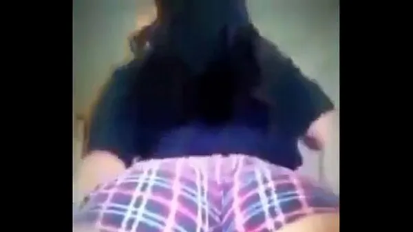 Clip nóng Thick white girl twerking Clip